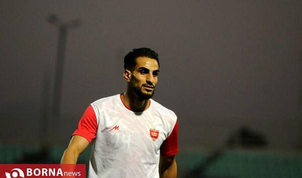 عکس شهاب زاهدی با پیراهن پرسپولیس