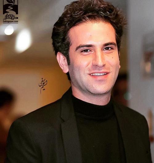 عکس هوتن شکیبا در لیسانسه ها