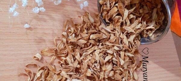 عکس شکوفه های درخت نارنج