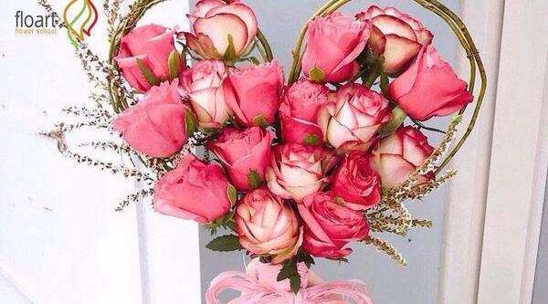 عکس قلب شکوفه زده