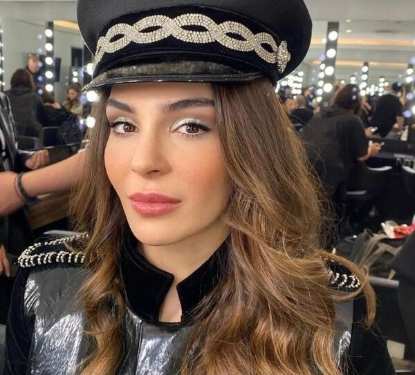 عکس ابرو شاهین