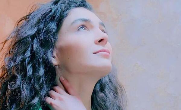 عکس ابرو شاهین با همسرش