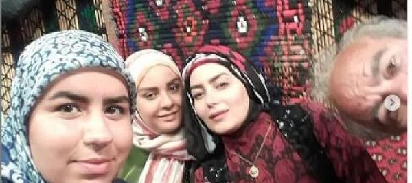 عکس شیرین و روژان در سریال نون خ