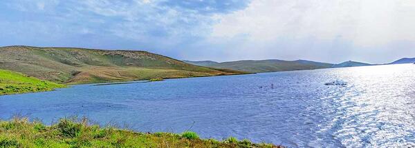 عکس کوه شیرین سوار