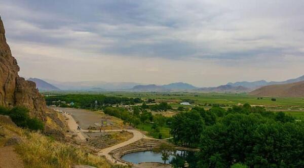 عکس کوه شیرین سوار