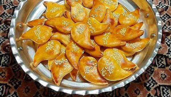 عکس چایی و شیرینی