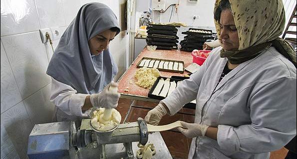 عکس از شیرینی پزی