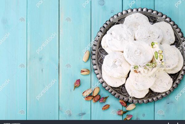 عکس آجیل و شیرینی عید