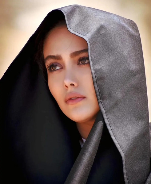 عکس شادی مختاری قبل از عمل زیبایی