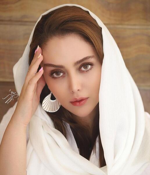 عکس کودکی شادی مختاری