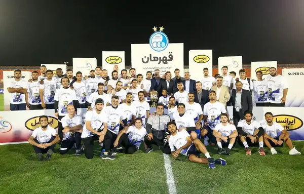 عکس شادی بازیکنان استقلال