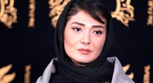 عکس سینا کرمی در برف بی صدامی بارد