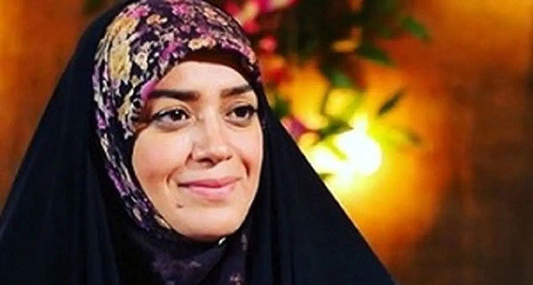 عکس سینا در اوای باران