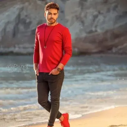 عکس سینا درخشنده و مادرش