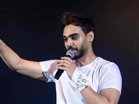عکس سینا درخشنده و مادرش