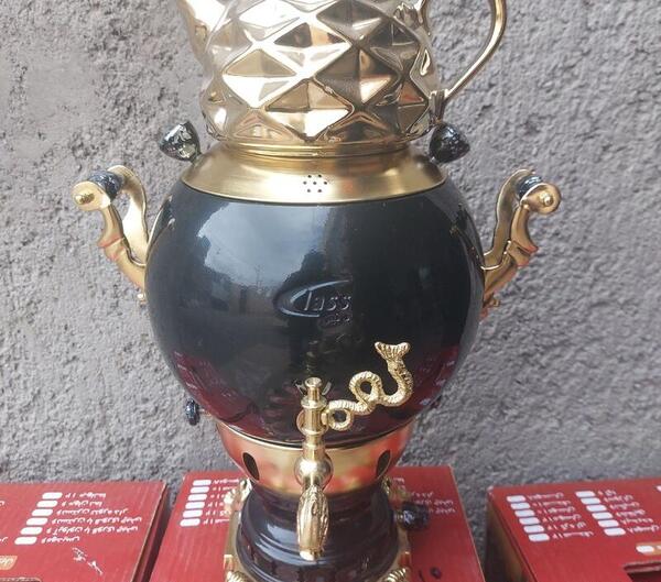 عکس سماور مشکی طلایی
