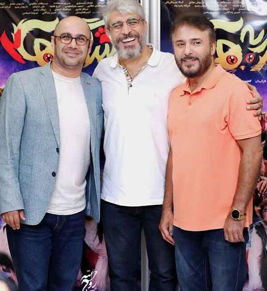 عکس ساناز نادری در شهر گربه ها