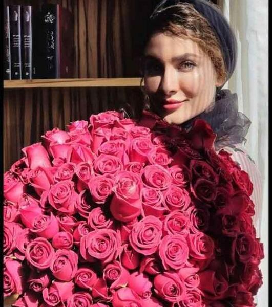 عکس تولد ساناز