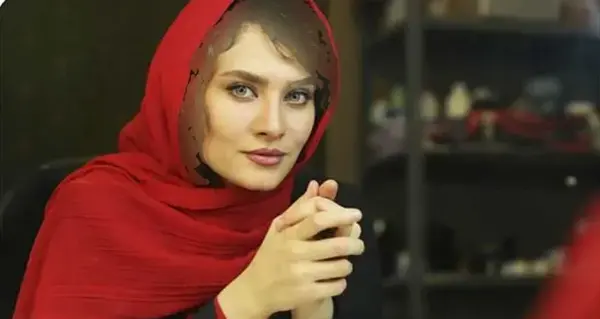 عکس ساناز سعیدی در نیوکمپ