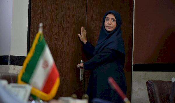 عکس جوانی ساناز سماواتی