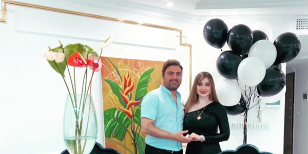 عکس سمیرا کارزان و خواهرش
