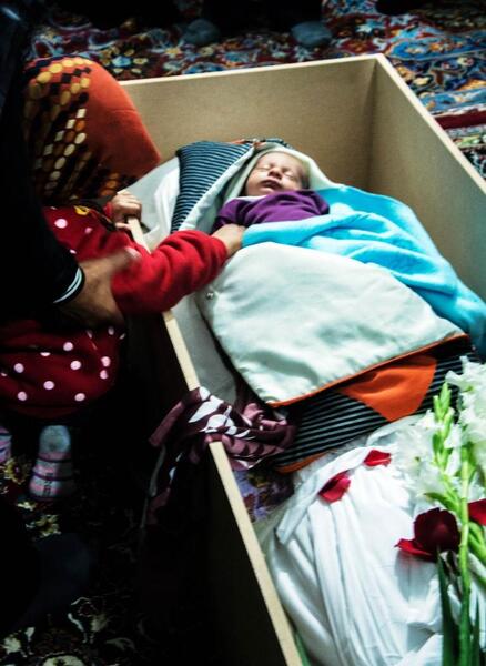 عکس بچه های شهید سجاد طاهرنیا