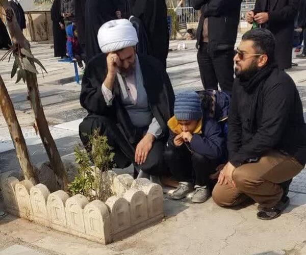 عکس بچه های شهید سجاد طاهرنیا