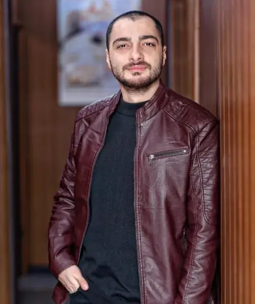 عکس سجاد بابایی در سقوط