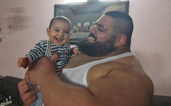 عکس واقعی سجاد غریبی بدون فتوشاپ