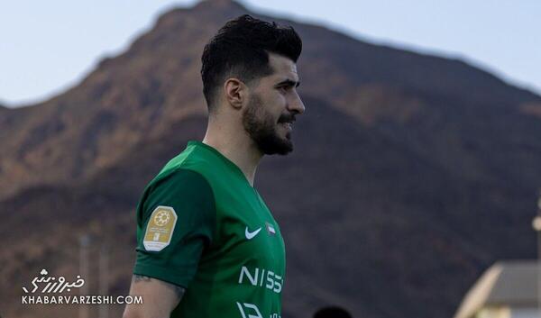 عکس سعید عزت اللهی برای پس زمینه