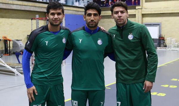 عکس سعید مهری با لباس پرسپولیس