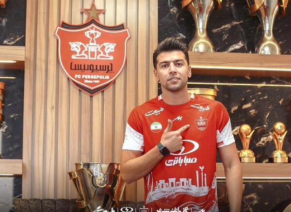 عکس سعید مهری در لباس پرسپولیس
