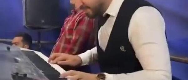 عکس زن سعید اورنگی فرفره