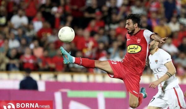 عکس سعید صادقی در پرسپولیس