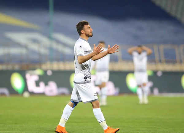 عکس سعید صادقی بازیکن پرسپولیس