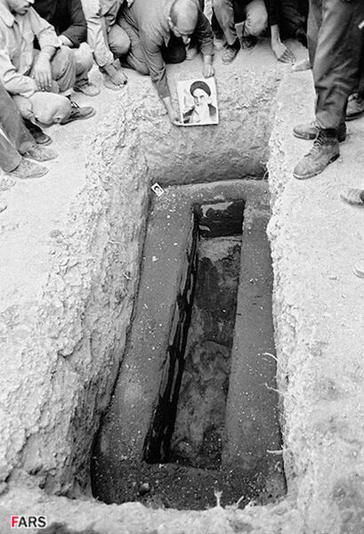 عکس قبر سعید امامی