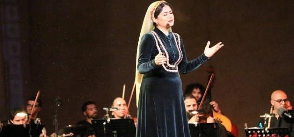 عکس سحر محمدی خواننده