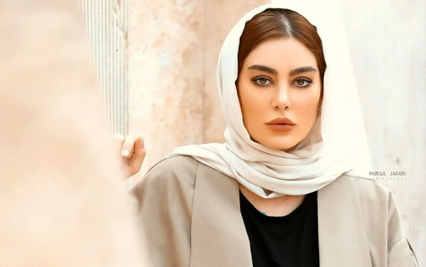 سارا و ترکیه عکس سحر قریشی در استخر