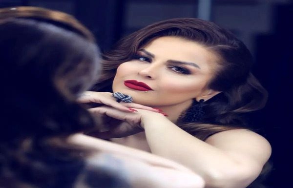 عکس جدید سحر خواننده ایرانی