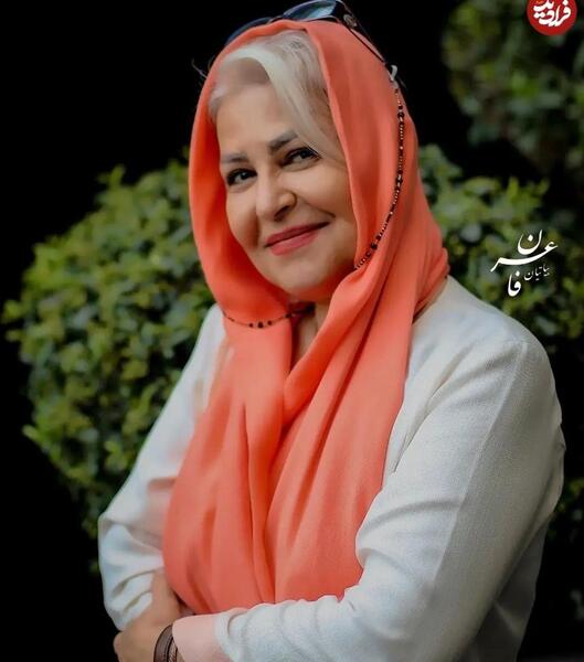 عکس زهره در پدر سالار