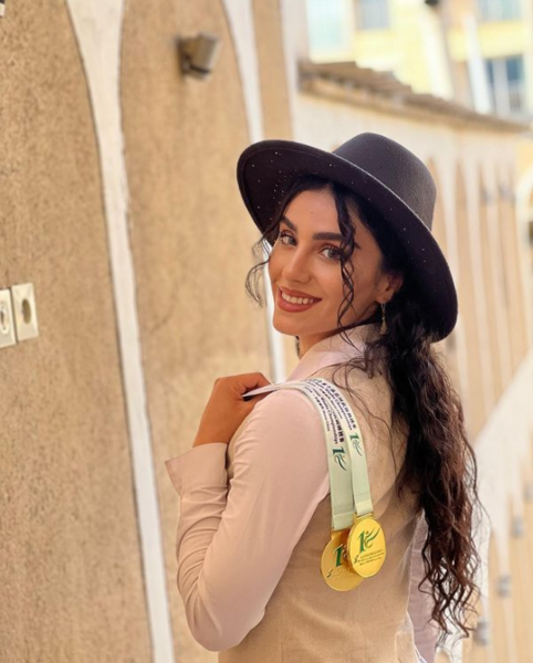 عکس زهرا کیانی و همسرش