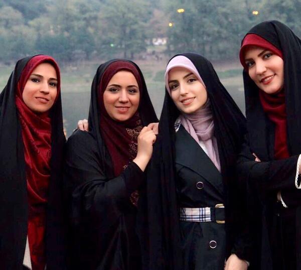 عکس زینب و زهرا چخماقی