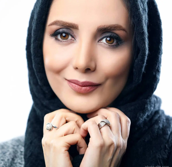 عکس رویا میرعلمی با همسرش و فرزندش