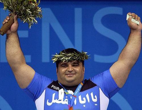 عکس رضازاده در وزنه برداری