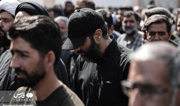 عکس سید رضا نریمانی و مادرش