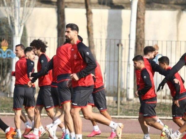 عکس رضا اسدی در پرسپولیس