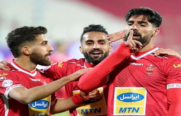 عکس رضا اسدی در پرسپولیس