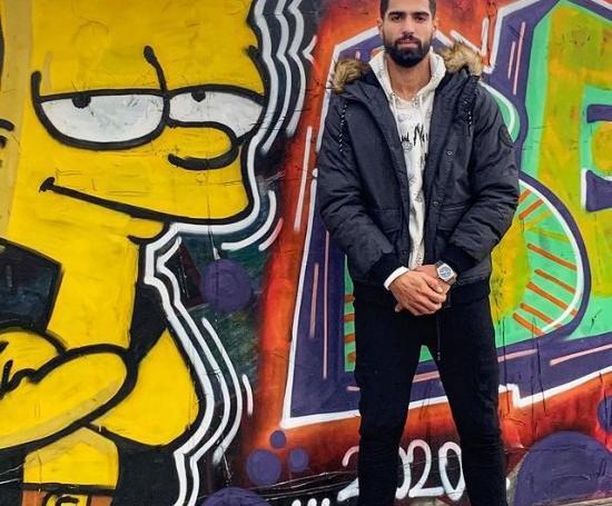 عکس رضا اسدی با لباس شخصی
