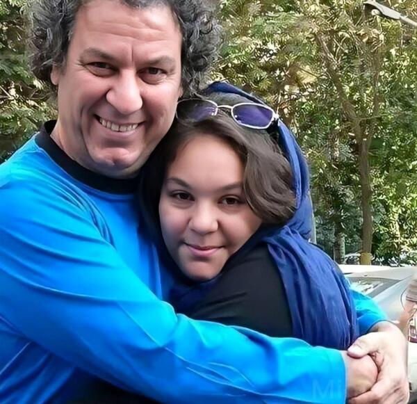 عکس زن داریوش فرضیایی عمو پورنگ