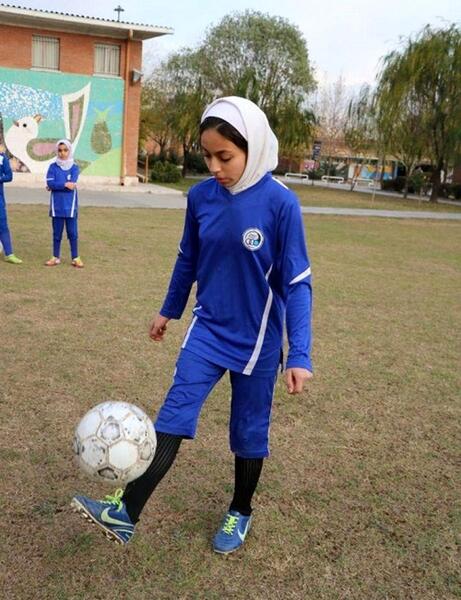 دایی عکس همسر علی اکبریان